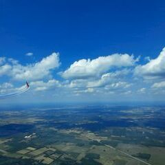 Flugwegposition um 12:46:48: Aufgenommen in der Nähe von Kreis Kiskunhalas, Ungarn in 1262 Meter